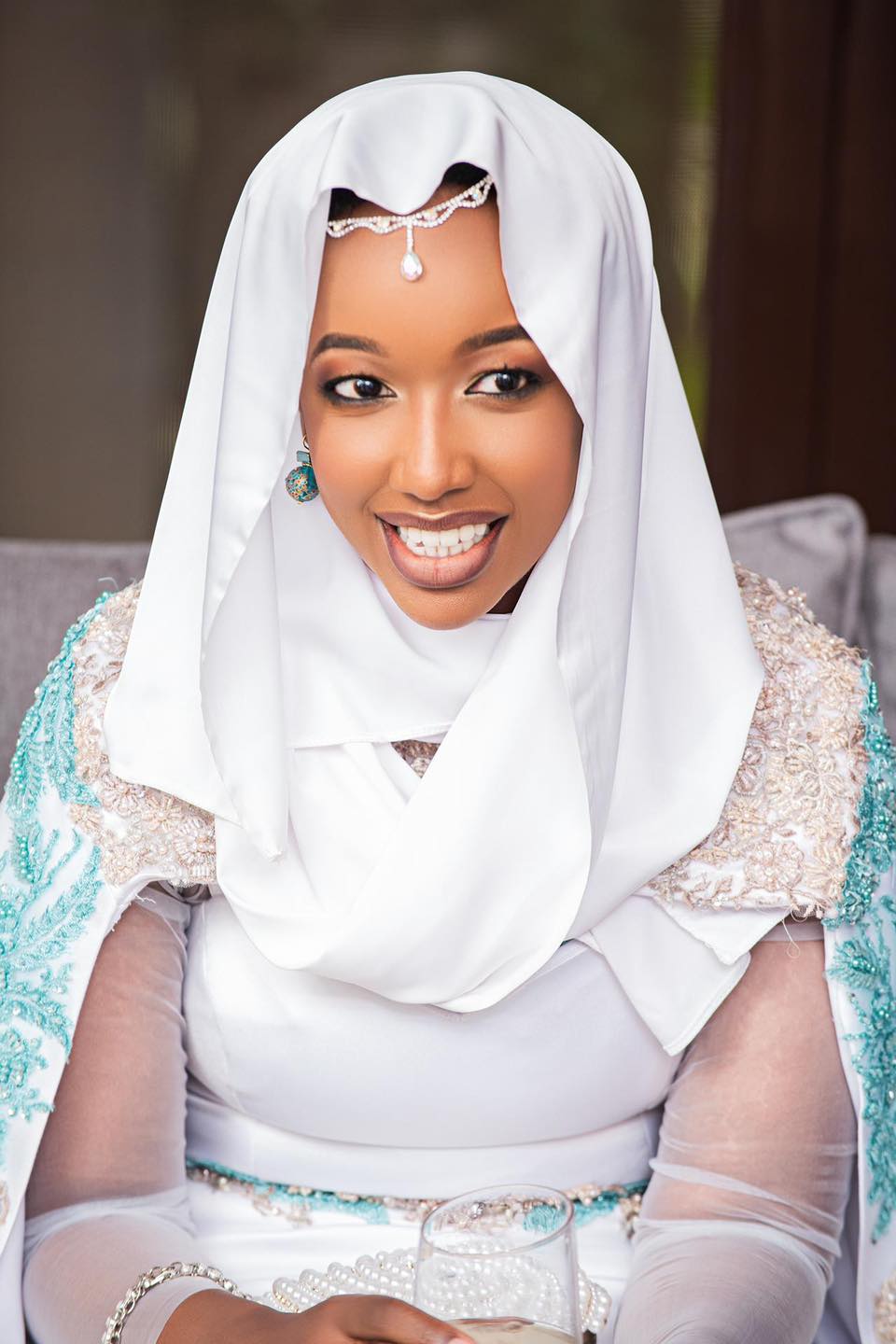 Ball Gown Hijab Wedding Dresses, Muslim Wedding Dress, Beaded Lace Bridal  Dress, White Wedding Dress, Hijab Bridal Gown, Long Sleeve Dress 