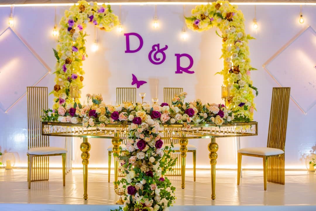 Jaw-Dropping Wedding Stage Ideas For Your Day - Nyom Planet