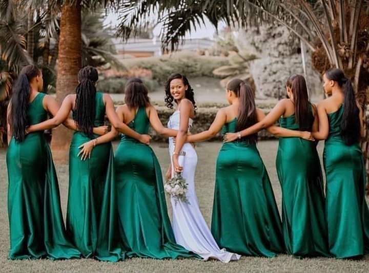 Choosing the ideal bridesmaid s dress Nyom Planet